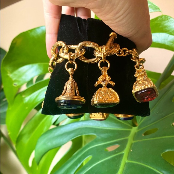 Chanel Gripoix Stamp Bracelet - Picture 2 of 11